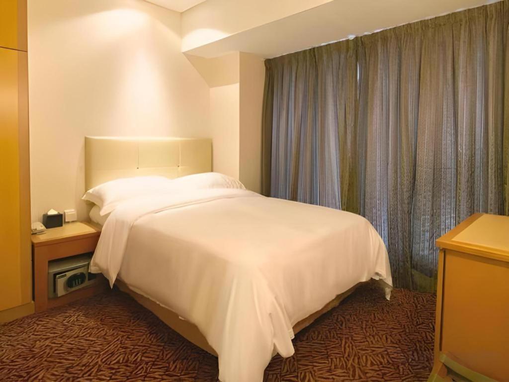 Oasis Avenue-A Gdh Hotel Гонконг Экстерьер фото